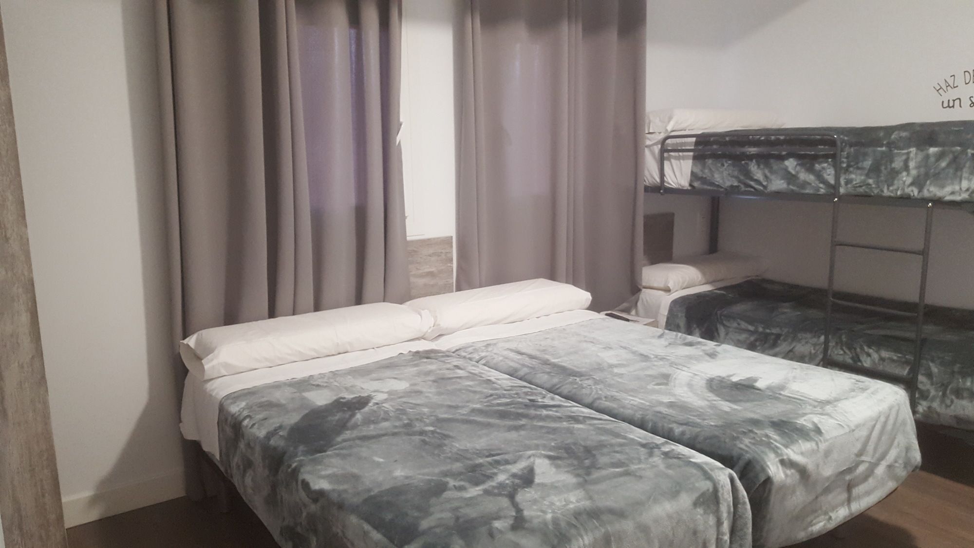Deluxe Hostels & Suites Mérida Extérieur photo